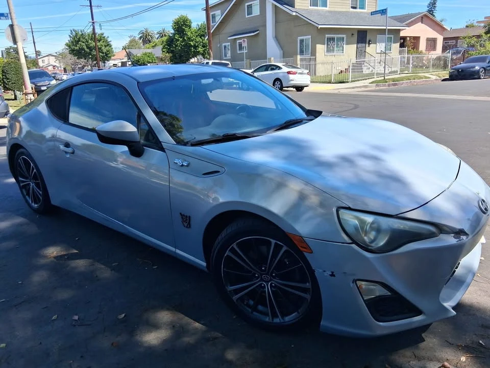 2013 Scion FR-S - Image 8 of 12