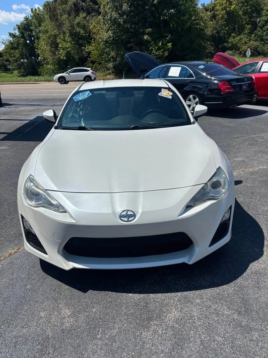 2013 Scion FR-S - Image 2 of 19