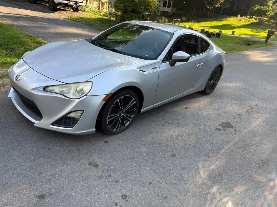 2013 Scion FR-S - Image 3 of 3