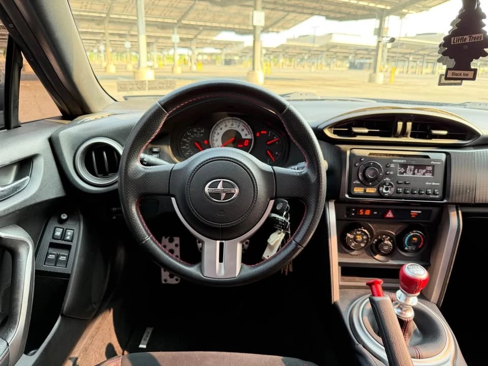 2013 Scion FR-S - Image 12 of 20