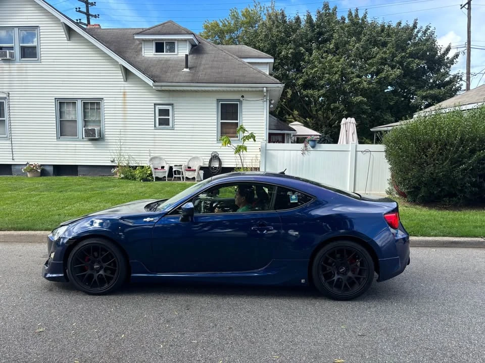 2013 Scion FR-S - Image 2 of 13