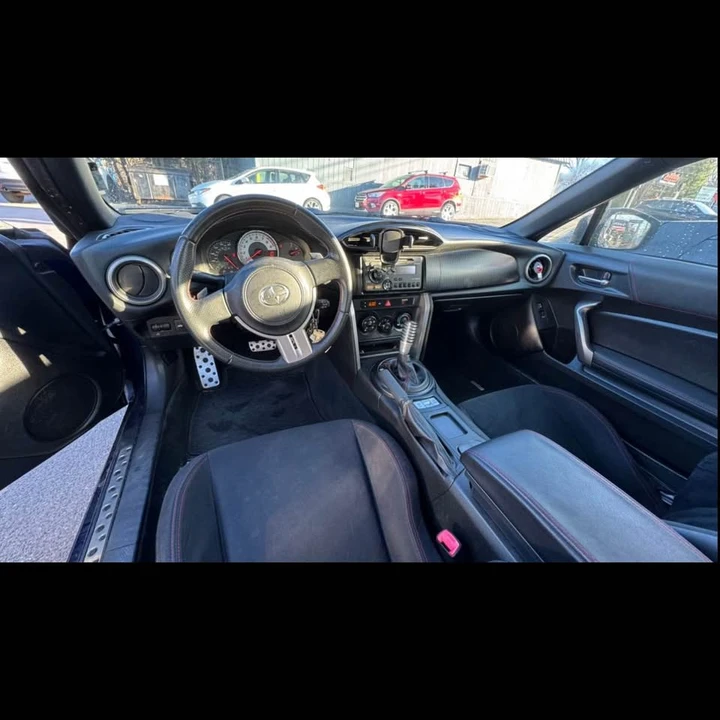 2013 Scion FR-S - Image 5 of 9