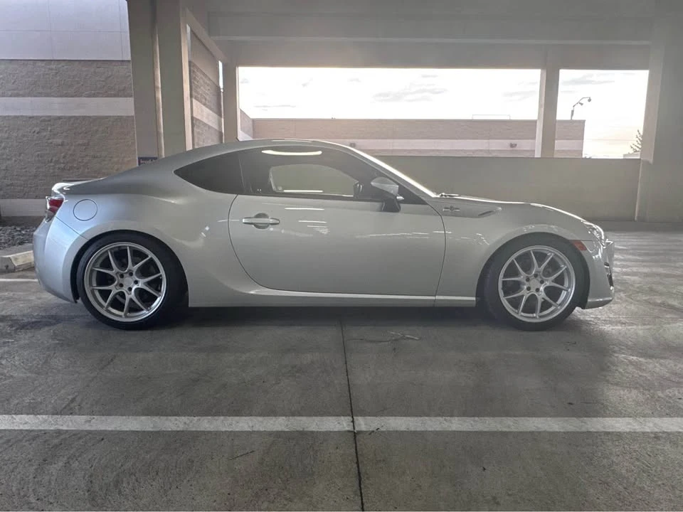 2013 Scion FR-S - Image 5 of 14