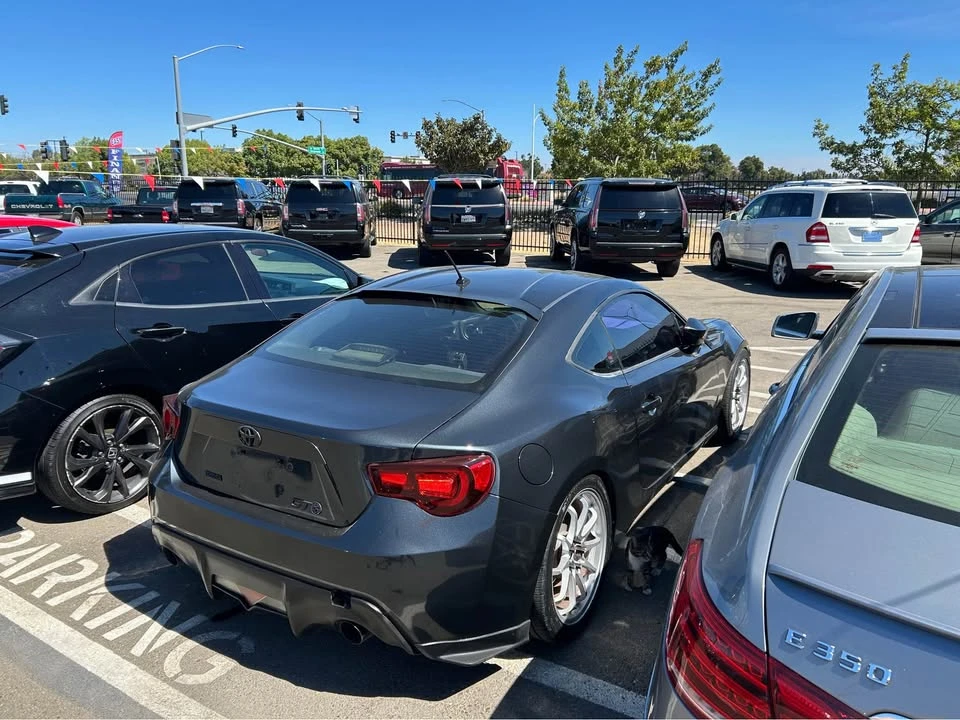 2013 Scion FR-S - Image 5 of 7