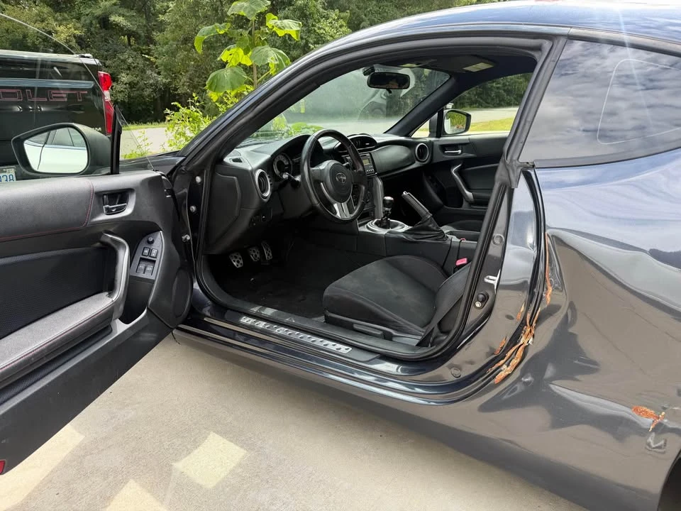 2013 Scion FR-S - Image 6 of 8