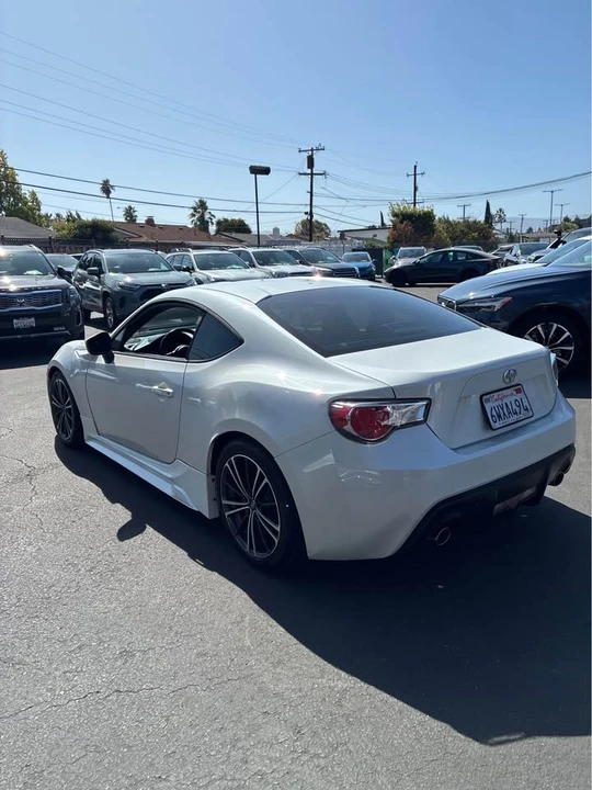 2013 Scion FR-S - Image 5 of 15