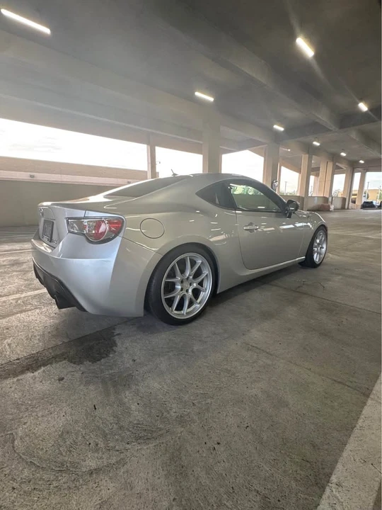 2013 Scion FR-S - Image 6 of 14