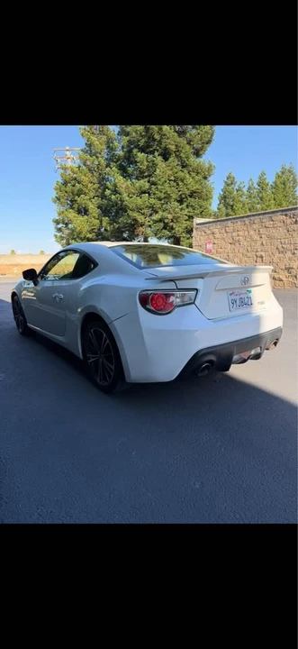 2013 Scion FR-S - Image 2 of 5