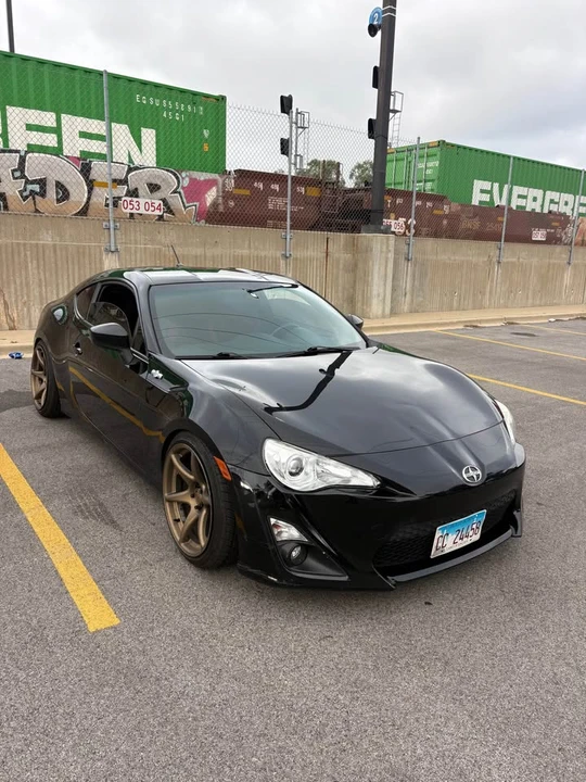 2013 Scion FR-S - Image 2 of 10