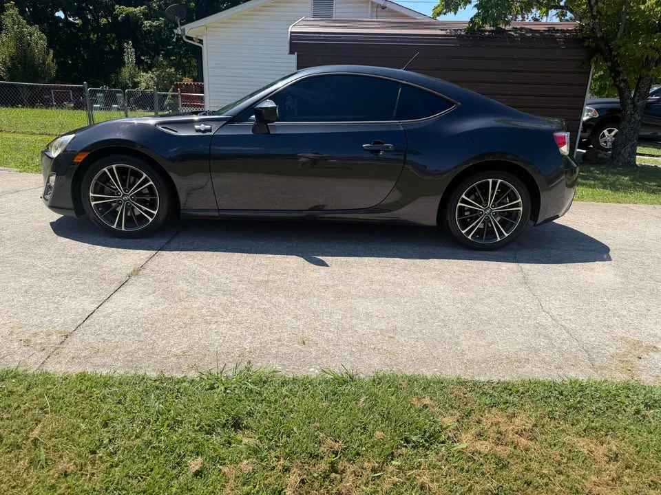 2013 Scion FR-S - Image 2 of 7