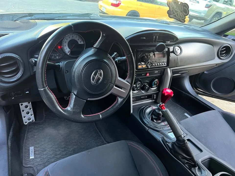 2013 Scion FR-S - Image 8 of 10