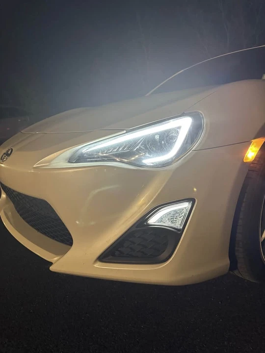 2013 Scion FR-S - Image 2 of 7