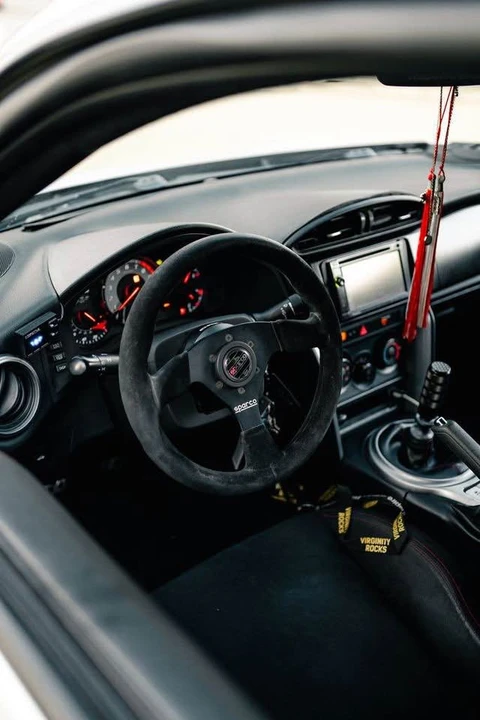 2013 Scion FR-S - Image 4 of 9