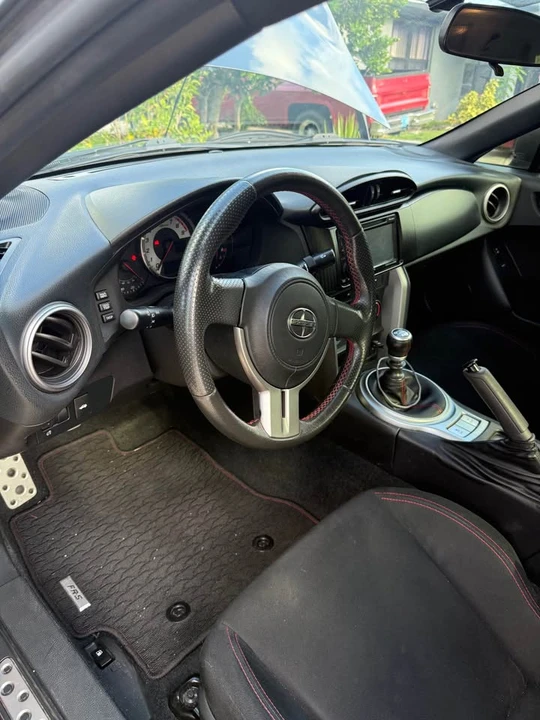 2013 Scion FR-S - Image 7 of 11