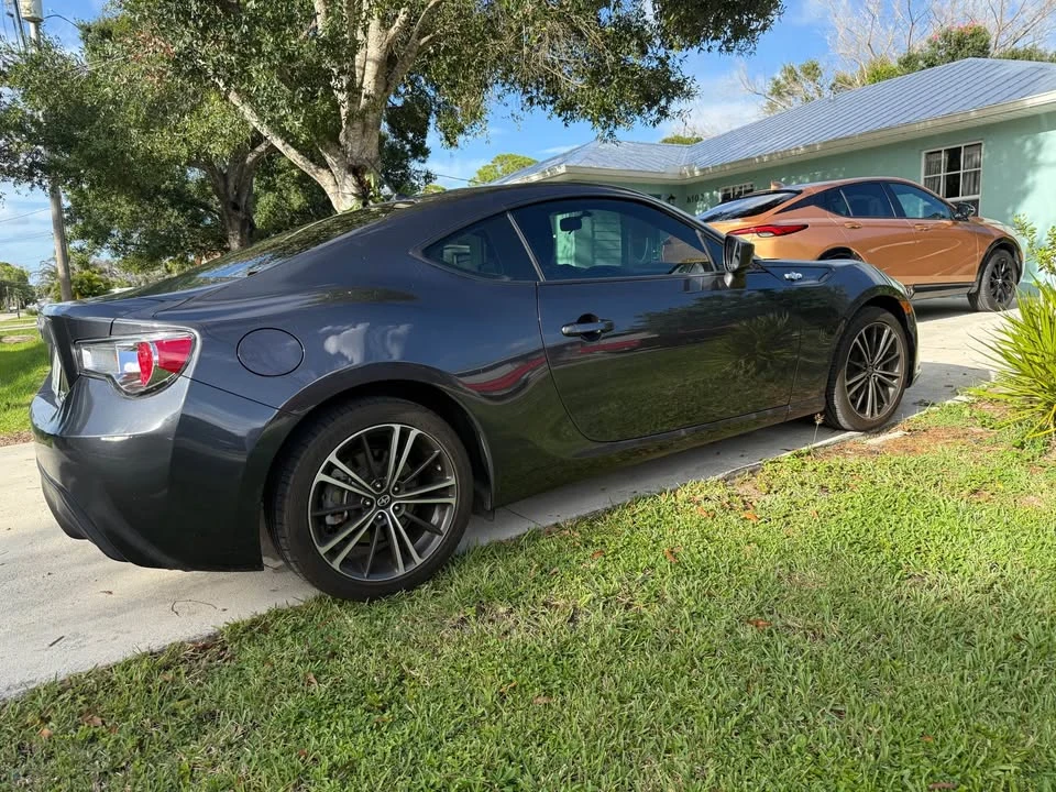 2013 Scion FR-S - Image 3 of 11