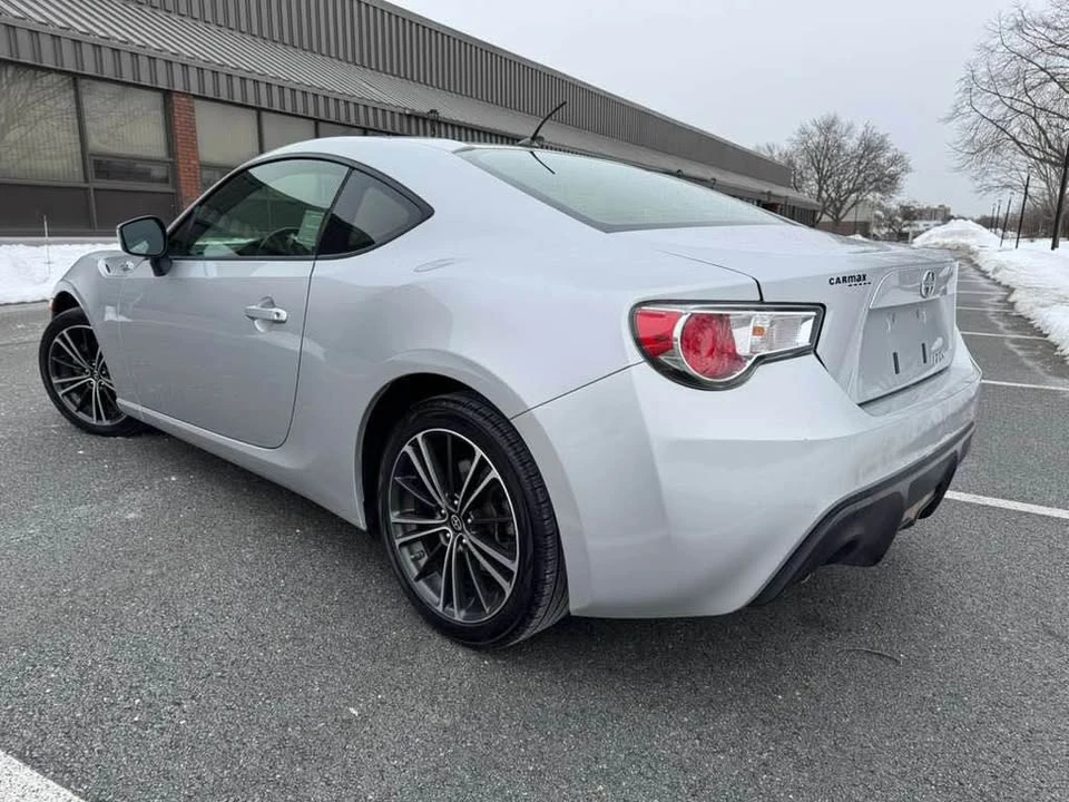 2013 Scion FR-S - Image 8 of 20