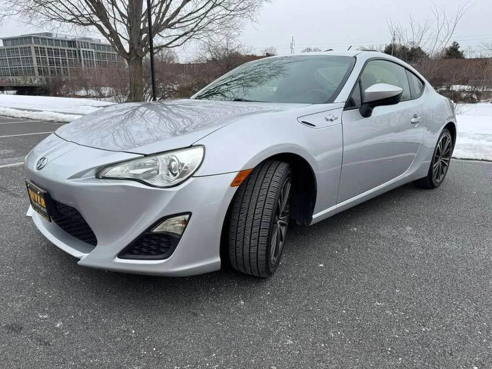 2013 Scion FR-S - Image 2 of 20