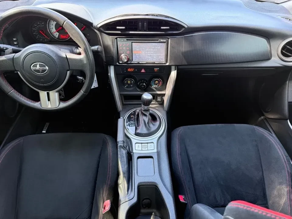 2013 Scion FR-S - Image 8 of 17