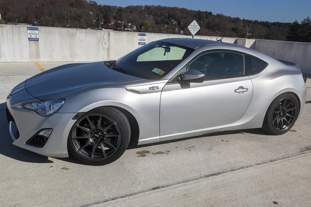 2013 Scion FR-S - Image 6 of 31