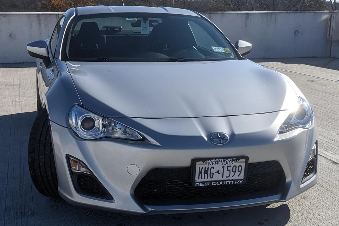 2013 Scion FR-S - Image 2 of 31