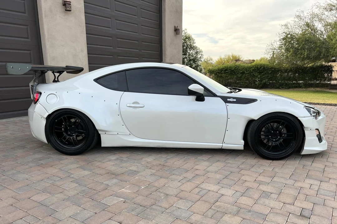 2013 Scion FR-S - Image 3 of 12