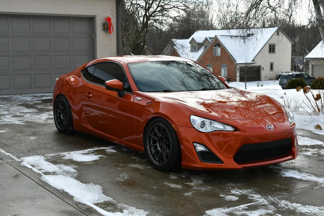 2013 Scion FR-S - Image 8 of 31