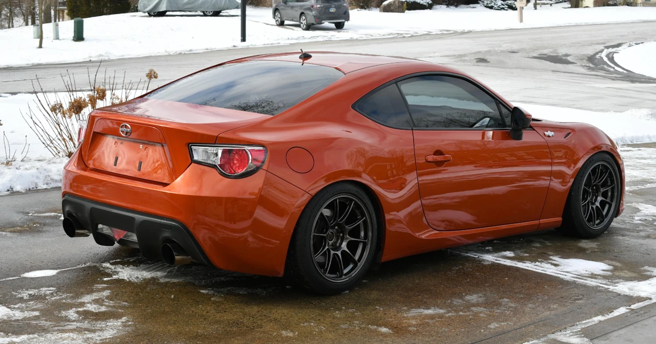 2013 Scion FR-S - Image 7 of 31