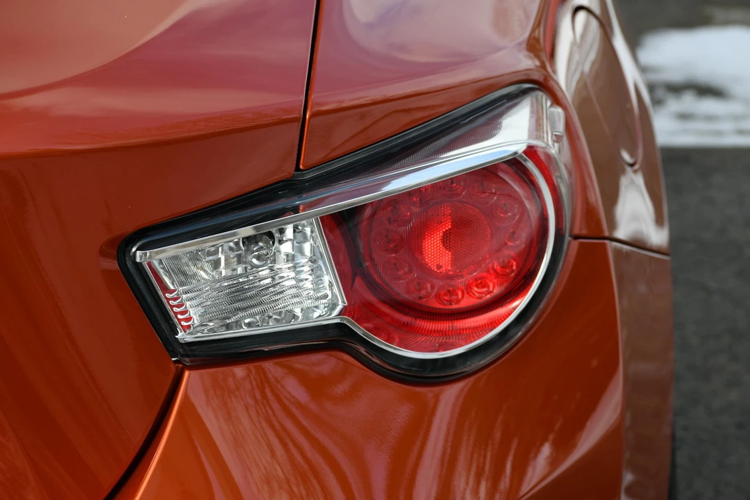 2013 Scion FR-S - Image 14 of 31