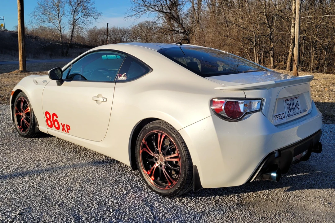 2013 Scion FR-S - Image 4 of 31