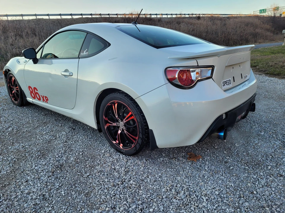 2013 Scion FR-S - Image 15 of 31