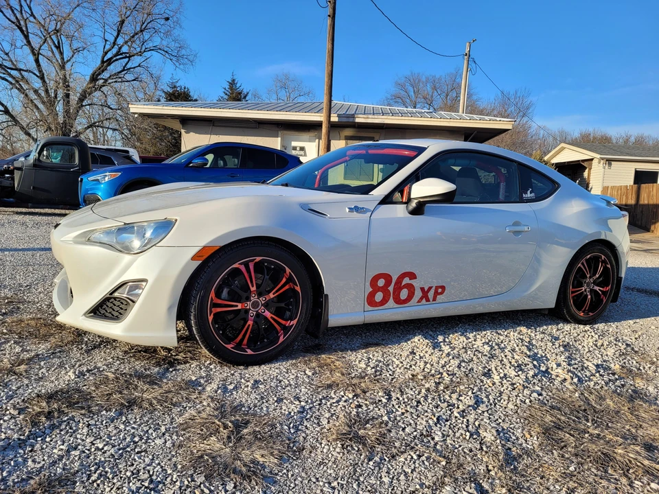 2013 Scion FR-S - Image 9 of 31