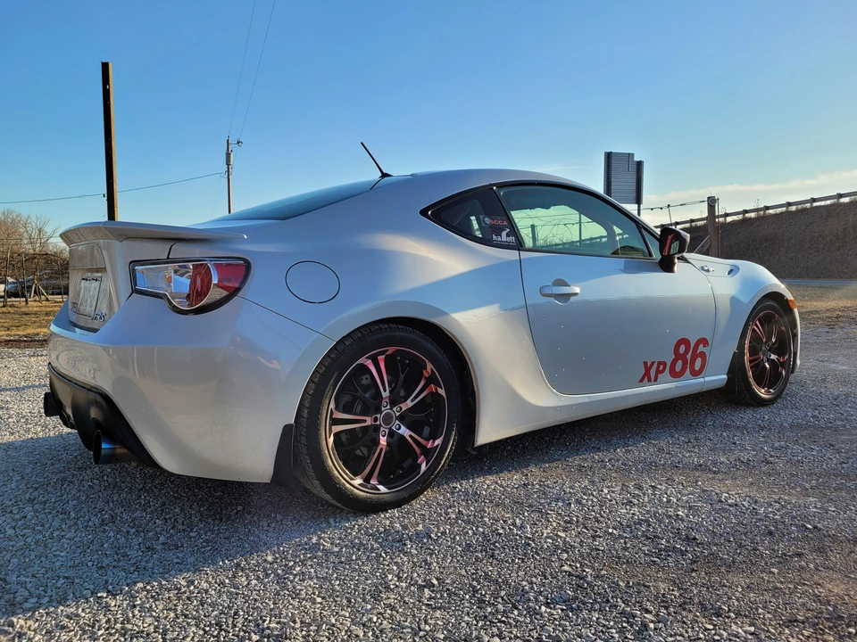 2013 Scion FR-S - Image 27 of 31