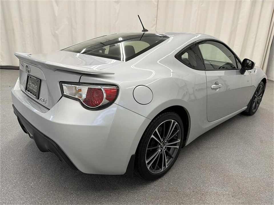 2013 Scion FR-S - Image 5 of 14