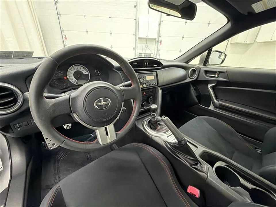 2013 Scion FR-S - Image 10 of 14