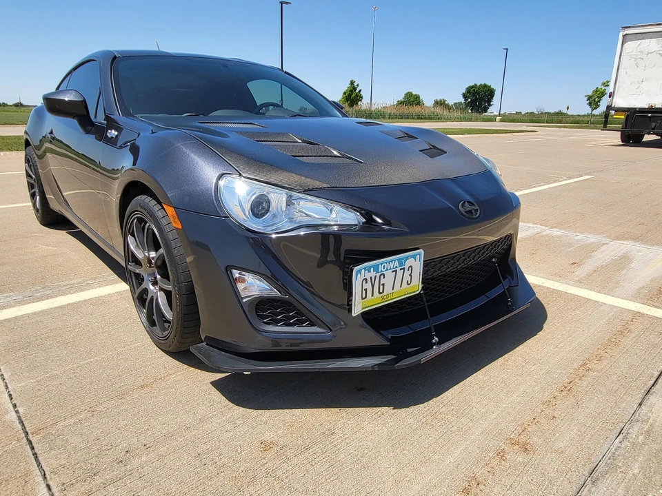2013 Scion FR-S - Image 12 of 31