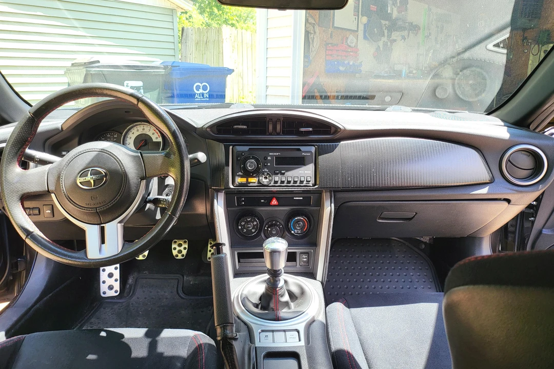 2013 Scion FR-S - Image 26 of 31