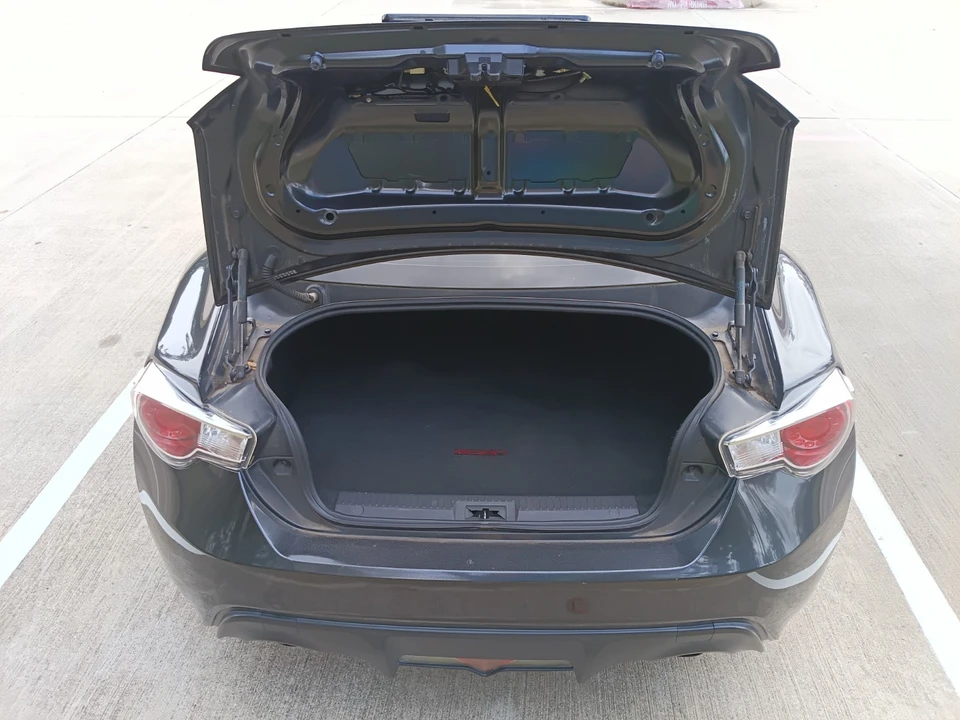 2013 Scion FR-S - Image 13 of 21