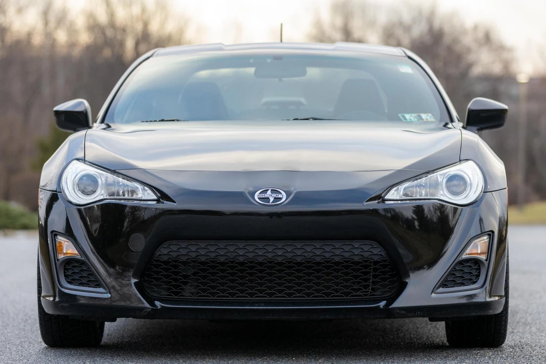 2013 Scion FR-S - Image 2 of 31