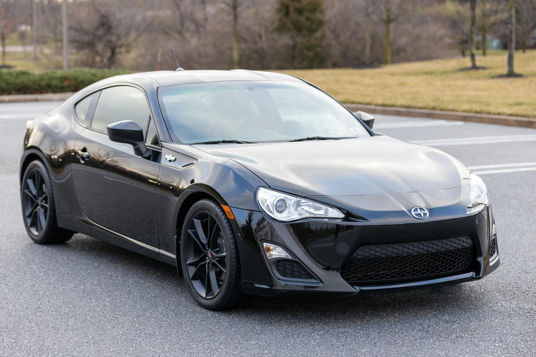 2013 Scion FR-S - Image 19 of 31