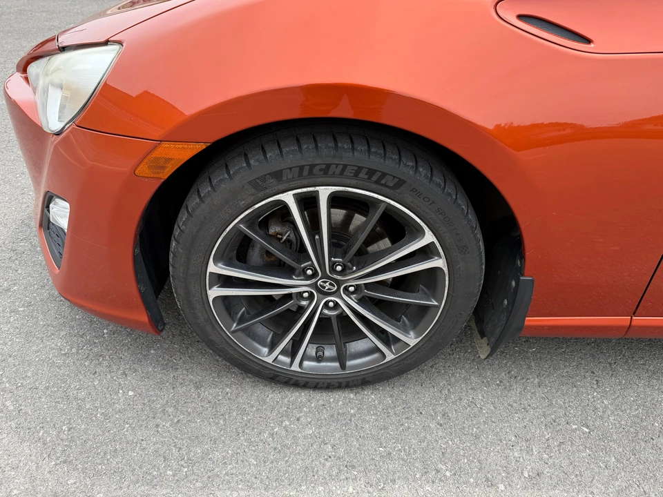2013 Scion FR-S - Image 22 of 31