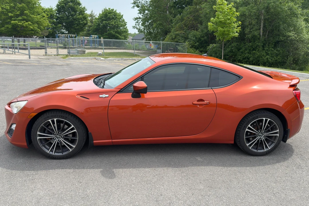 2013 Scion FR-S - Image 3 of 31