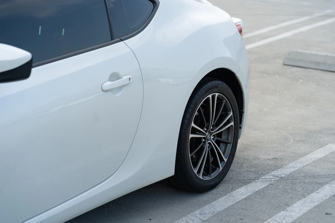 2013 Scion FR-S - Image 9 of 31