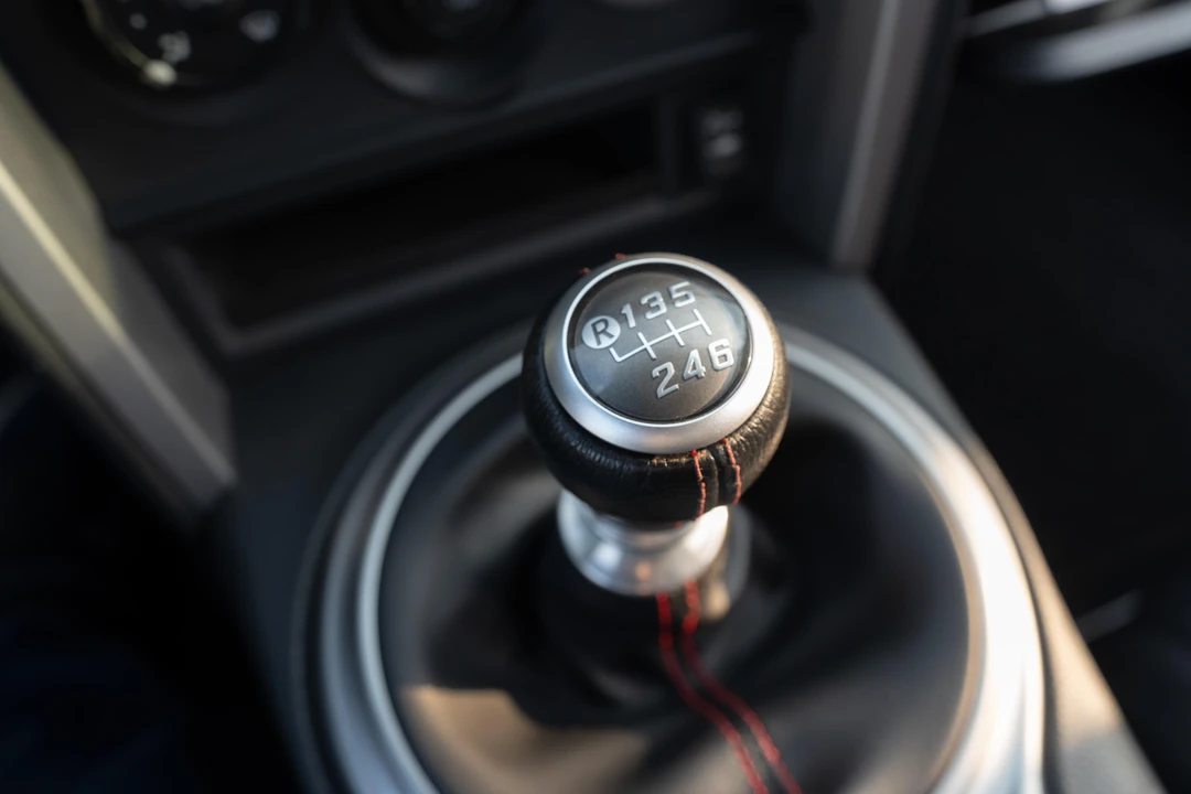 2013 Scion FR-S - Image 26 of 31
