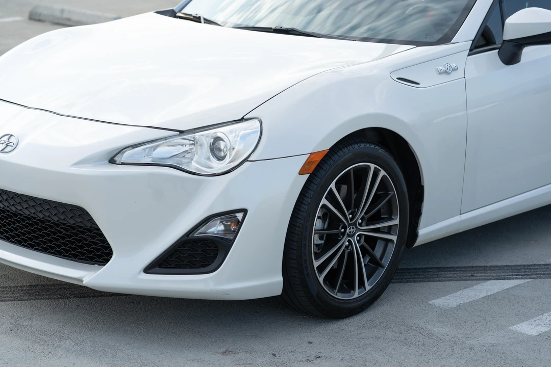 2013 Scion FR-S - Image 6 of 31