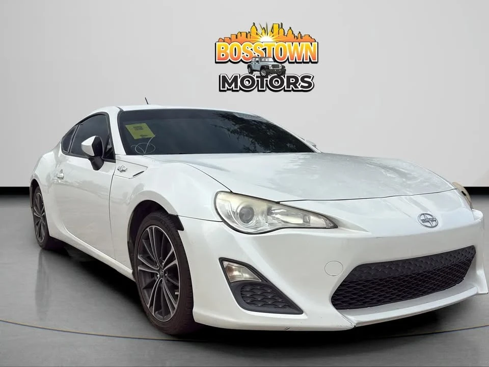 2013 Scion FR-S - Image 11 of 20