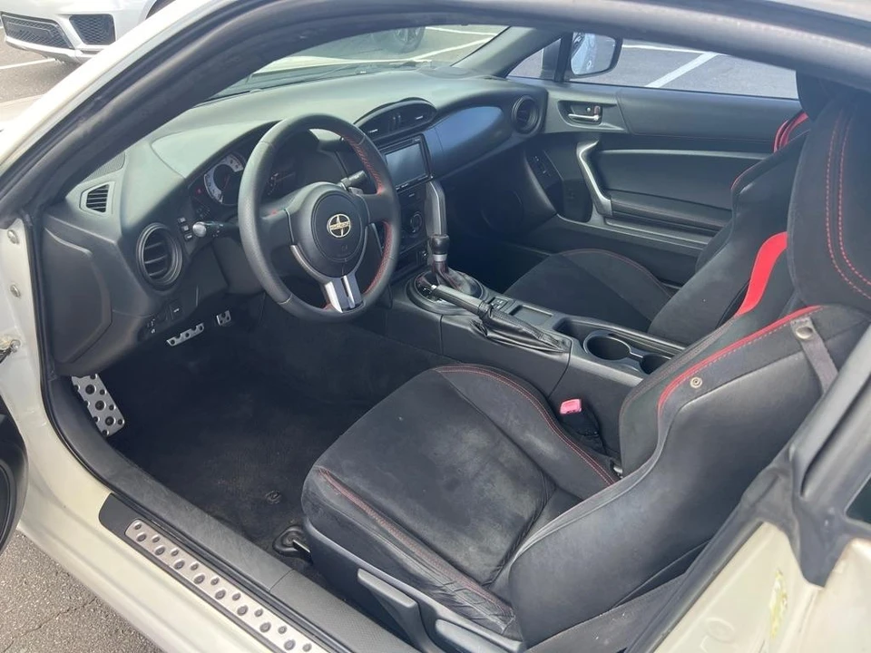 2013 Scion FR-S - Image 10 of 23