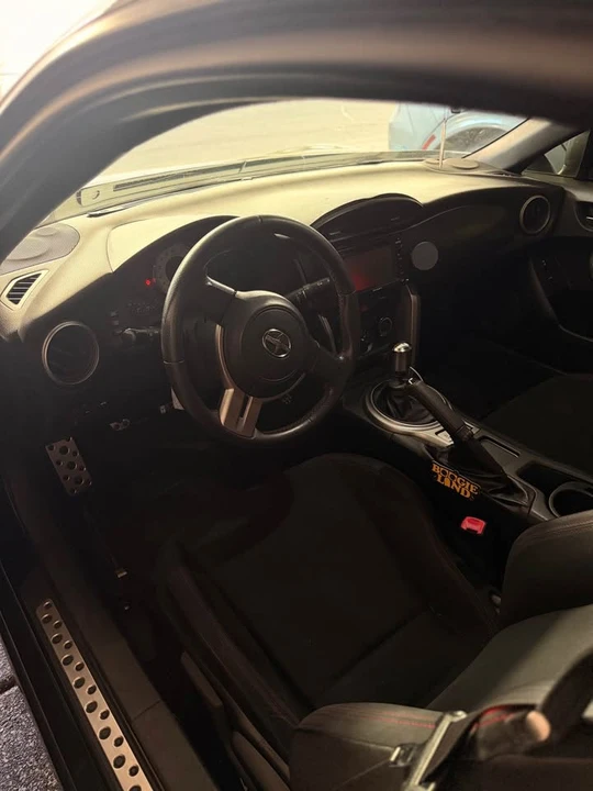 2013 Scion FR-S - Image 7 of 12