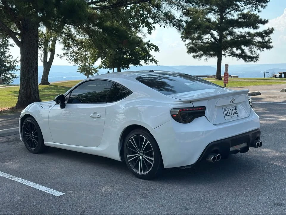 2013 Scion FR-S - Image 7 of 14