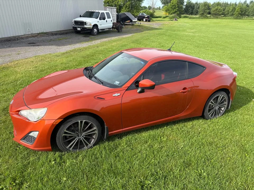 2013 Scion FR-S - Image 2 of 8