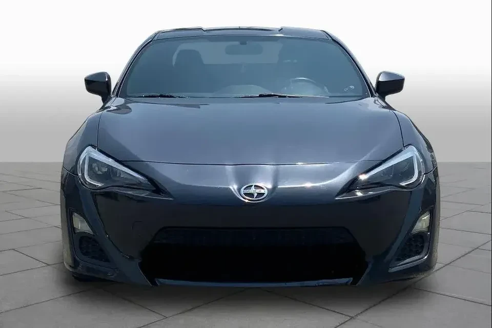 2013 Scion FR-S - Image 2 of 15